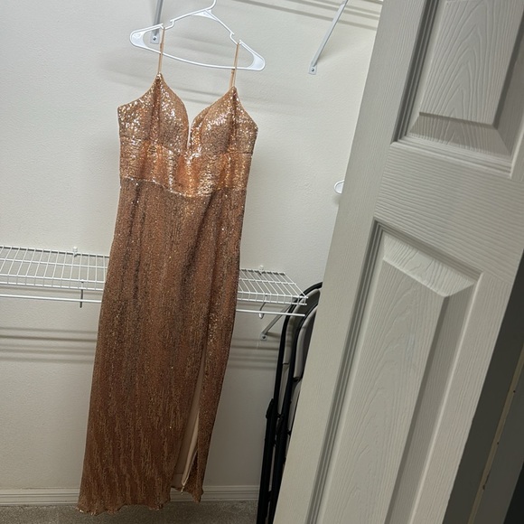 Luxury Rose Gold Dress - Picture 3 of 4